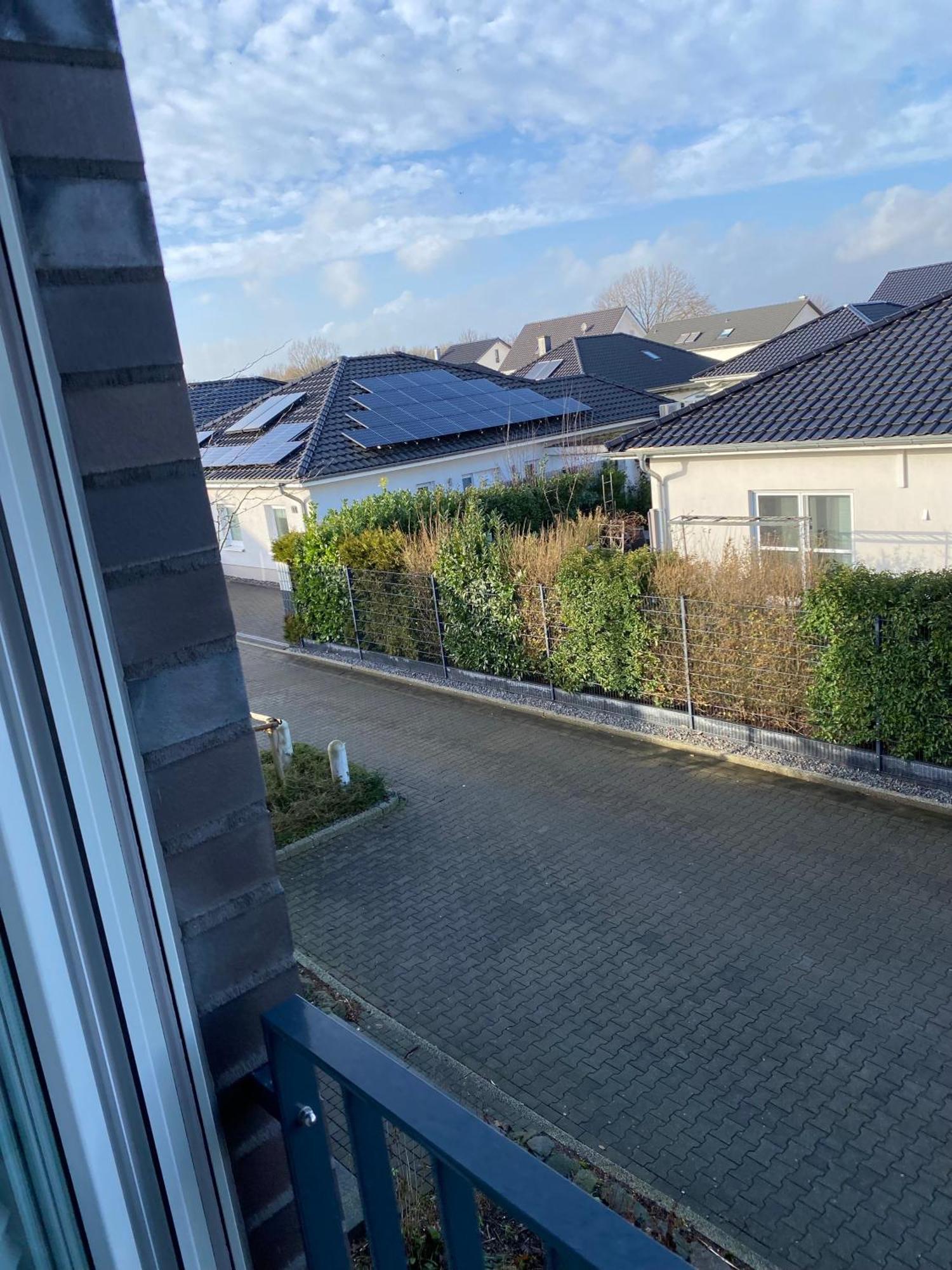 Zimmer Am Bachlauf Gelsenkirchen Buitenkant foto